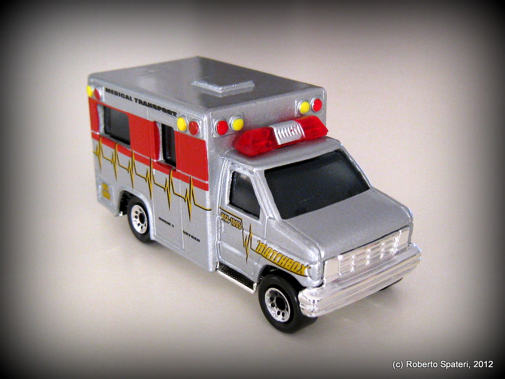 Matchbox  Ambulance (n.)